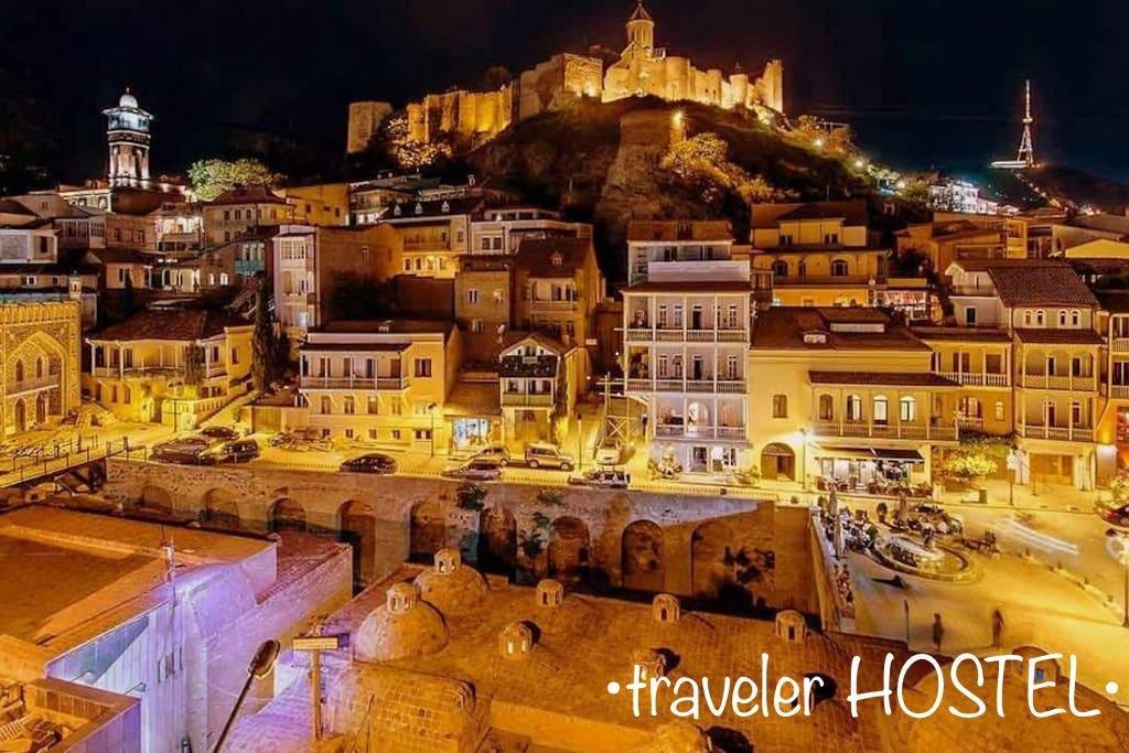 Traveler Hostel Тбилиси Екстериор снимка