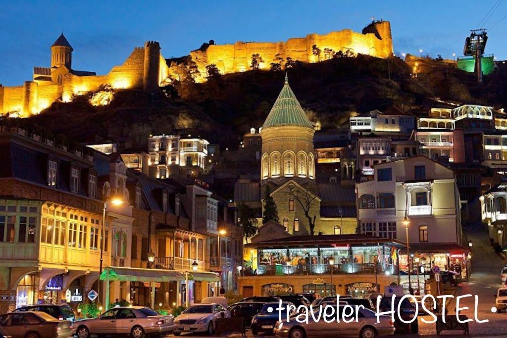 Traveler Hostel Тбилиси Екстериор снимка